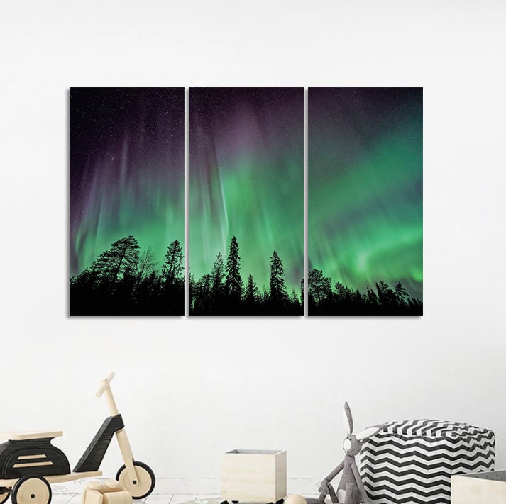 Aurora Borealis Art Print, Northern Lights Night Sky, Colors Of The Sky Art Print,Large Wall Art,POSTER or CANVAS READY to Hang